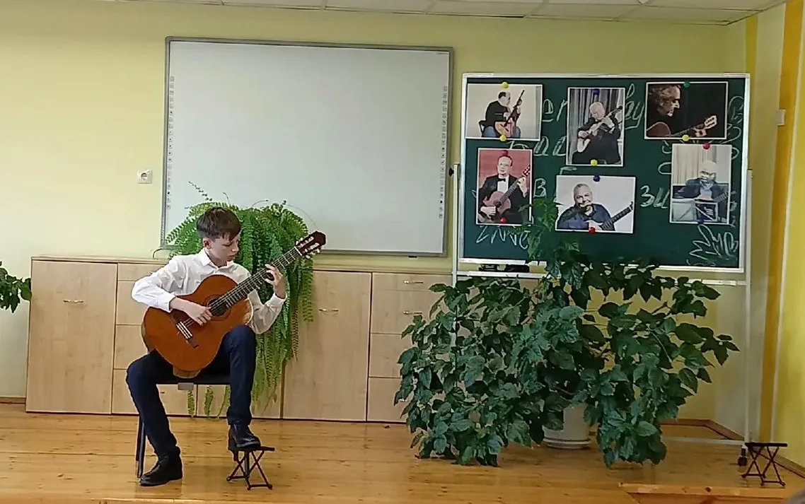 20 мая учащийся ДШИ Сафонов Алексей (преподаватель Андрей Николаевич Казаков) принял уч...