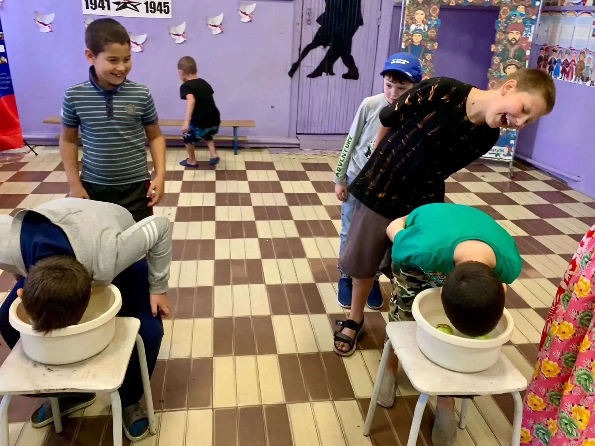 В Гудаловской библиотеке яблоку негде было упасть - в самом лучшем смысле этого слова! ...