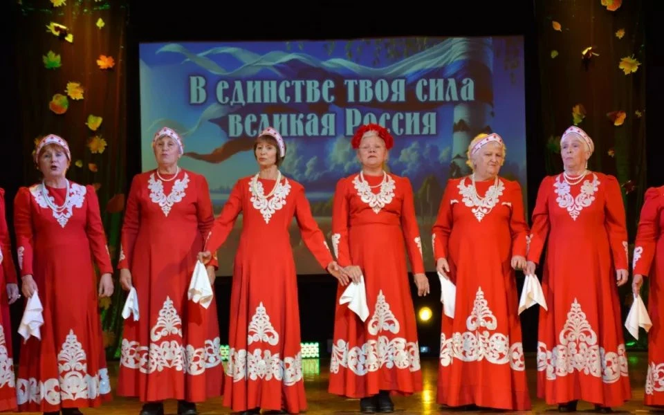 Фестиваль-концерт «В единстве твоя сила» собрал пенсионеров Барнаула
