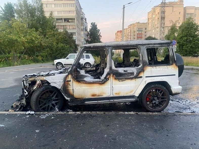 Во Владимире мужчину приговорили к принудительным работам за поджог Mercedes