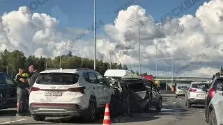 ⚡ В Москве на Киевском шоссе столкнулись три автомобиля