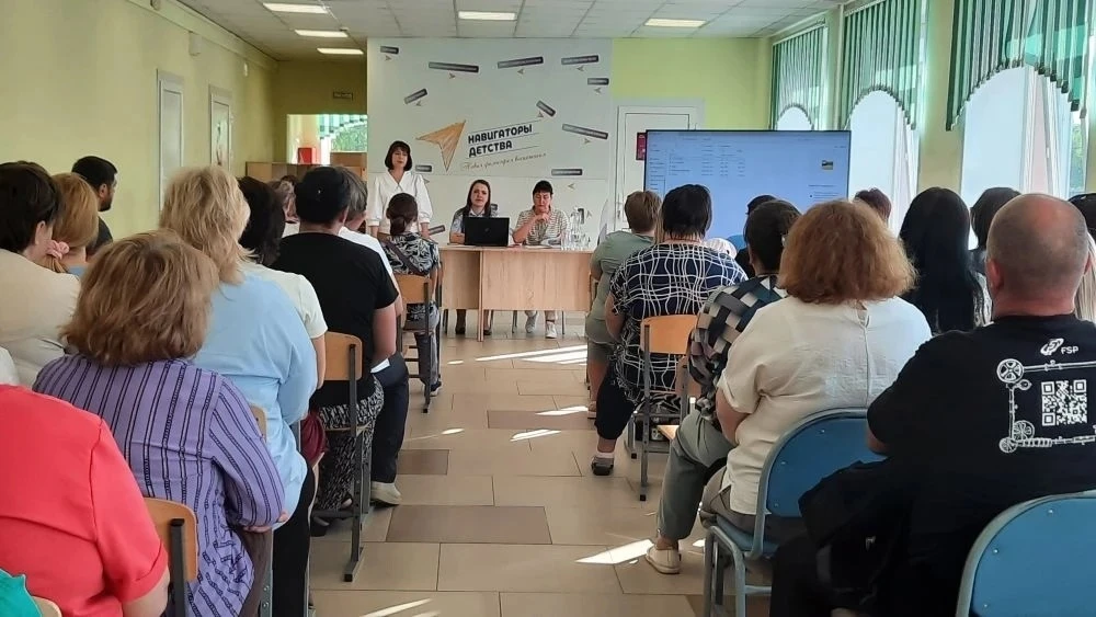 В школах №1 им.К.Г.Мохова р.п.Башмаково и с.Высокое состоялись общешкольные детские и  ...
