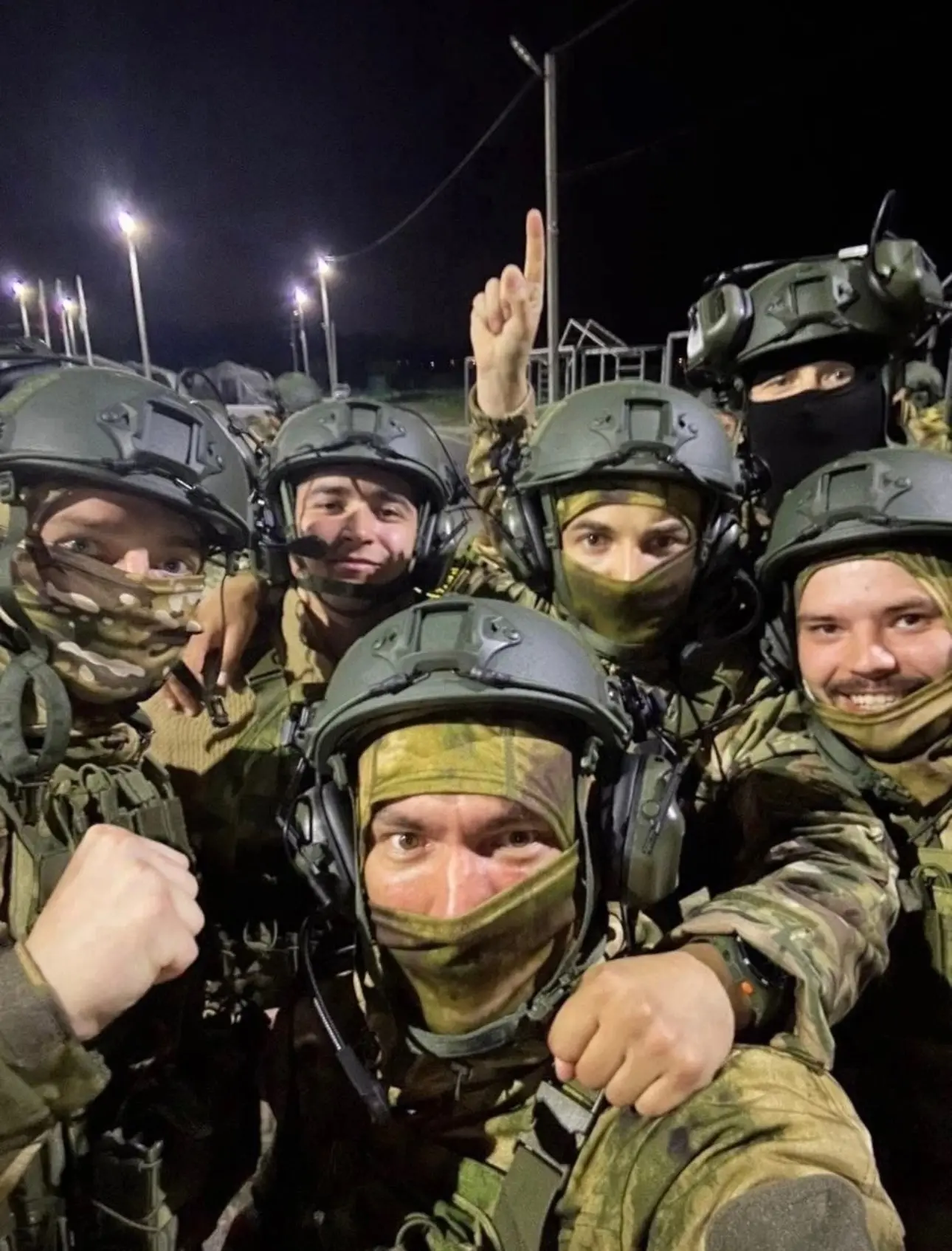 Бегите! Русские пришли! 🇷🇺💪🏻https://vk.ru/wall-221280653_351477