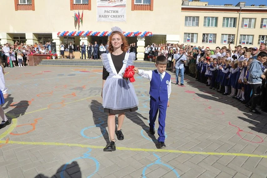 🏫 Три старооскольские школы вошли в Топ-10 лучших в области