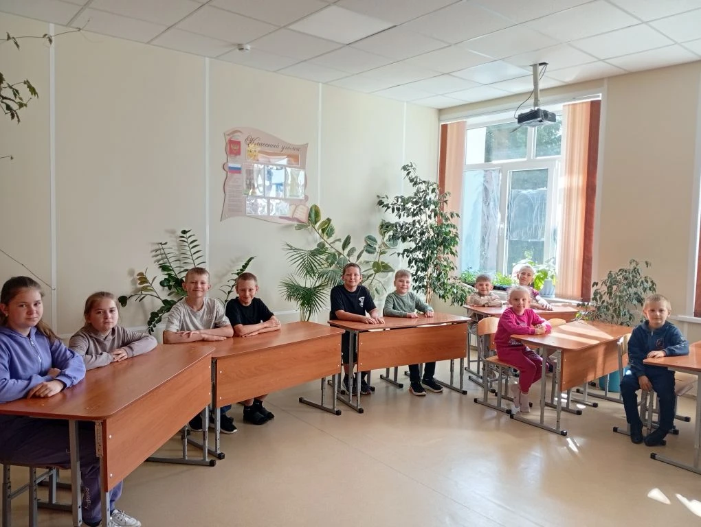 Первый день в пришкольном лагере "Одуванчик "🕛