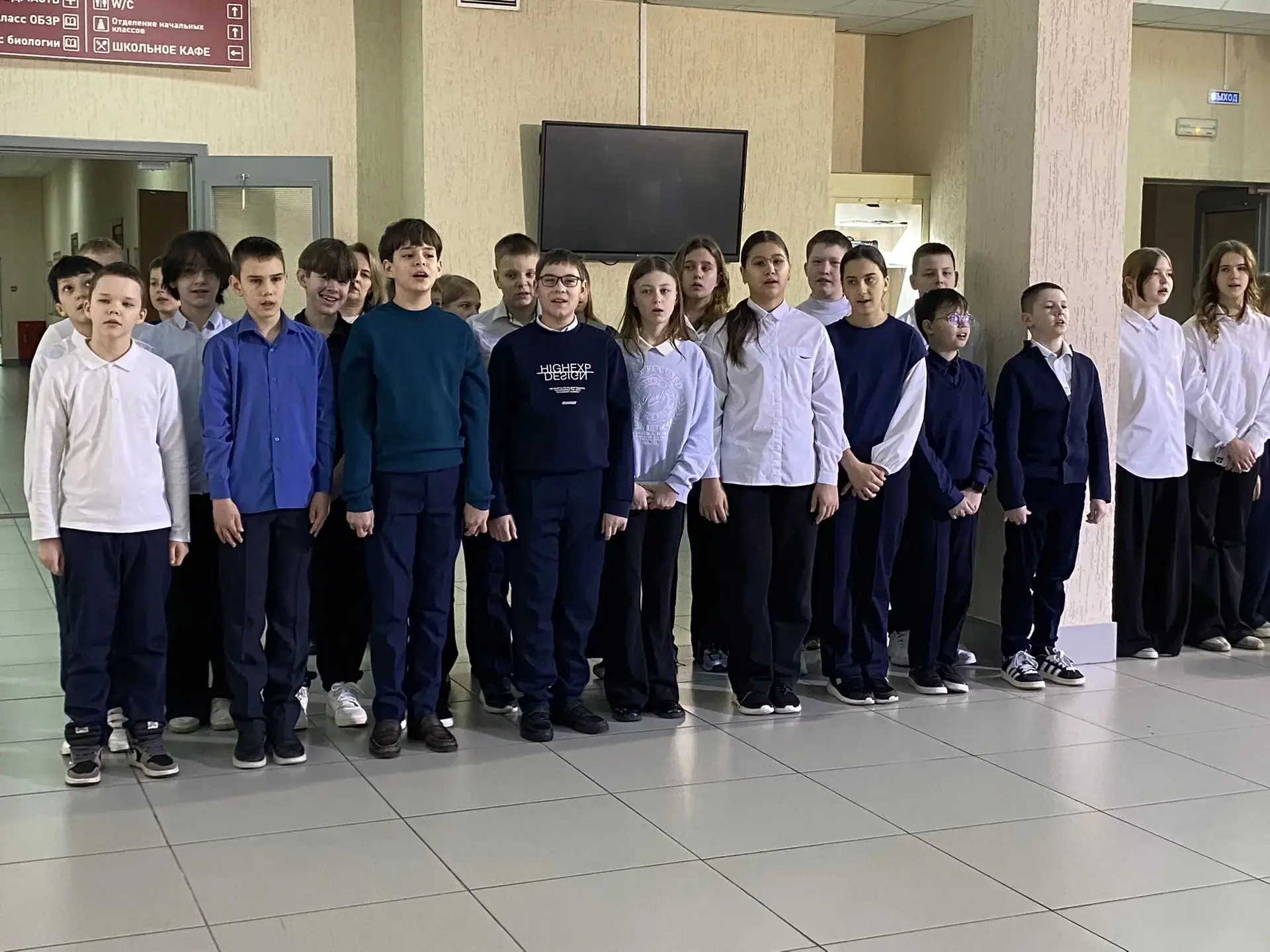 🇷🇺Утро вторника всегда волнительное и ответственное. 2 марта в Лицее имени Н.Г.Булакина перед начало