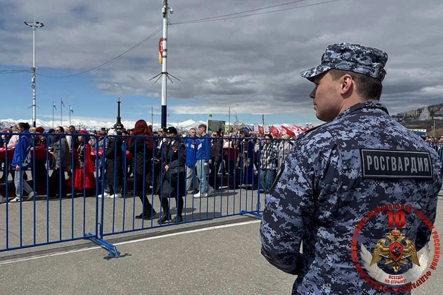 Росгвардейцы Восточного округа приняли участие в мероприятиях, посвященных Дню Победы🇷🇺  📢Руководящи