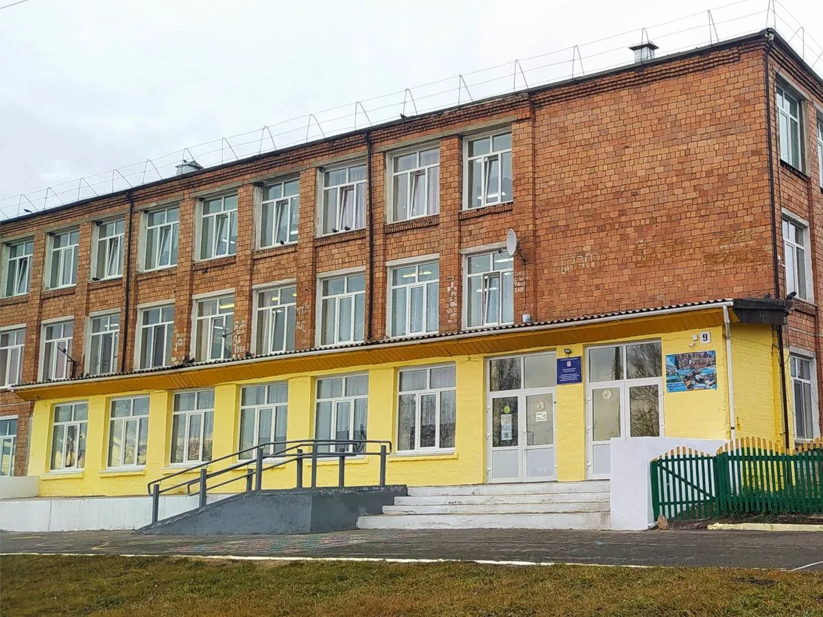 Уважаемые жители п. Златоруновск!
22 июня 2026 г в 10.00 ч на территории школы состоится торжественн