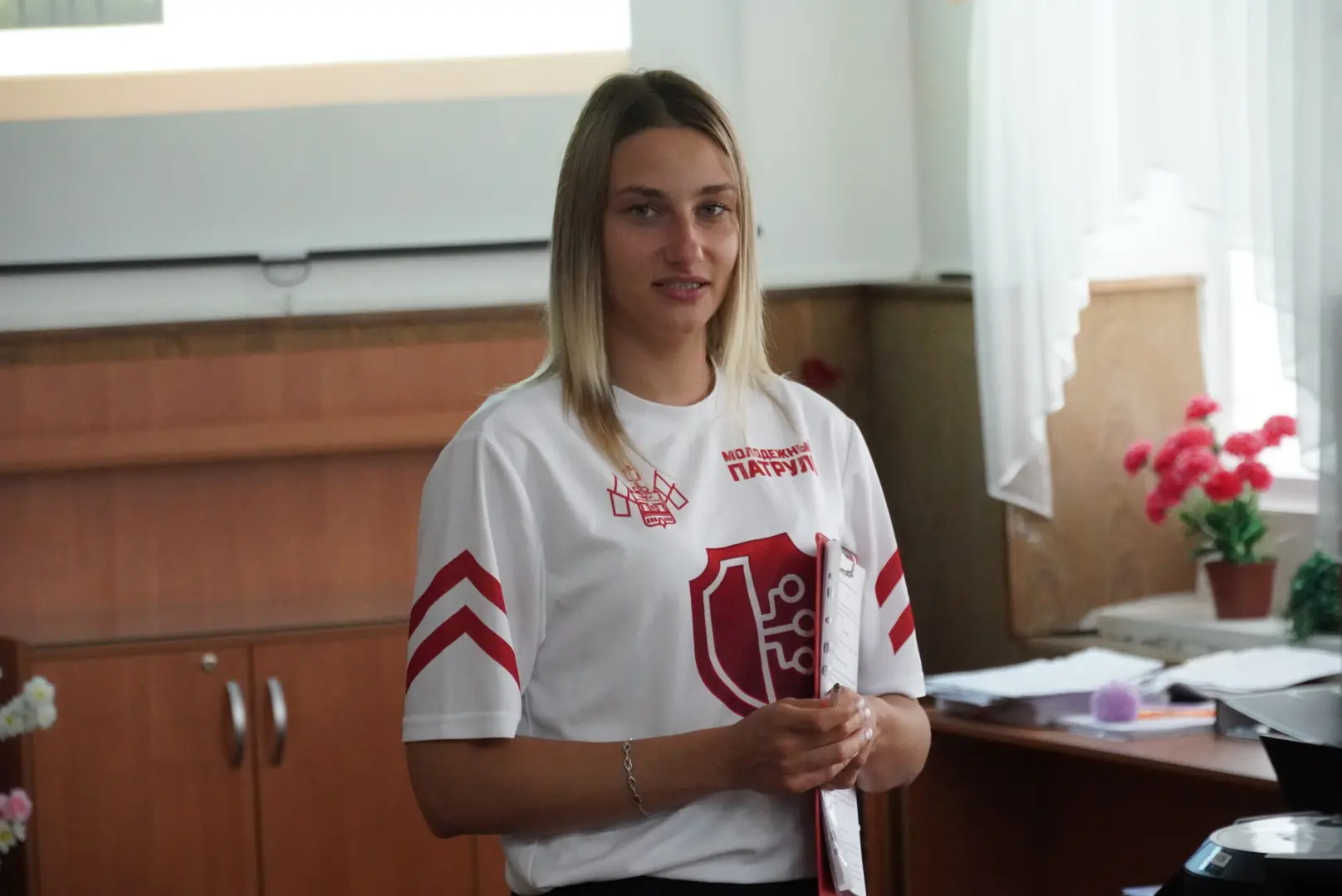 Цените жизнь 🙏

7 июля в Центральной межпоселенческой библиотеке специалист по работе с молодёжью А
