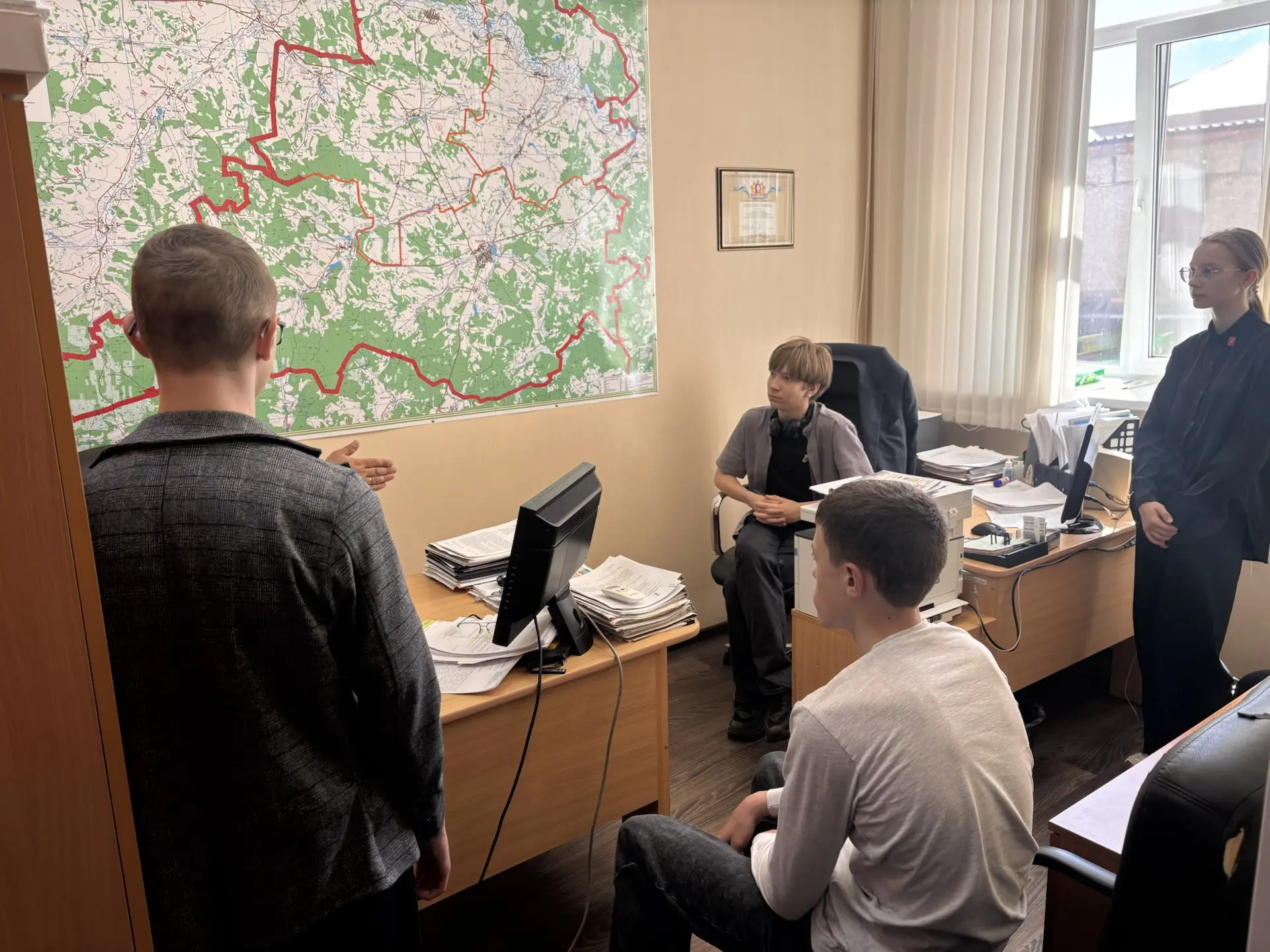 На этой неделе администрация Байкаловского района открыла двери для школьников — будущи...