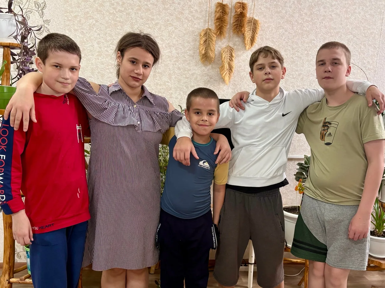 Тепло дружбы

В атмосфере тепла, искренности и детской улыбки прошло уникальное занятие в Донецком ц