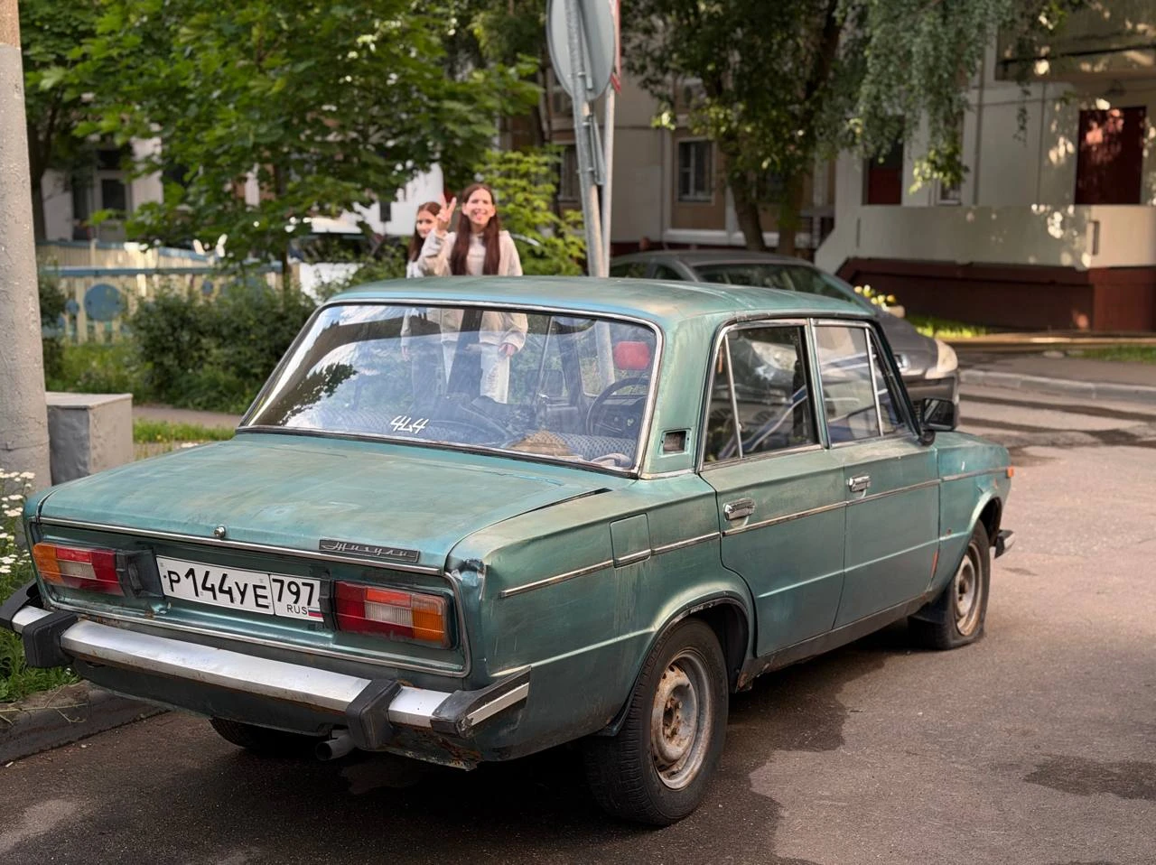 нива генератор 140а