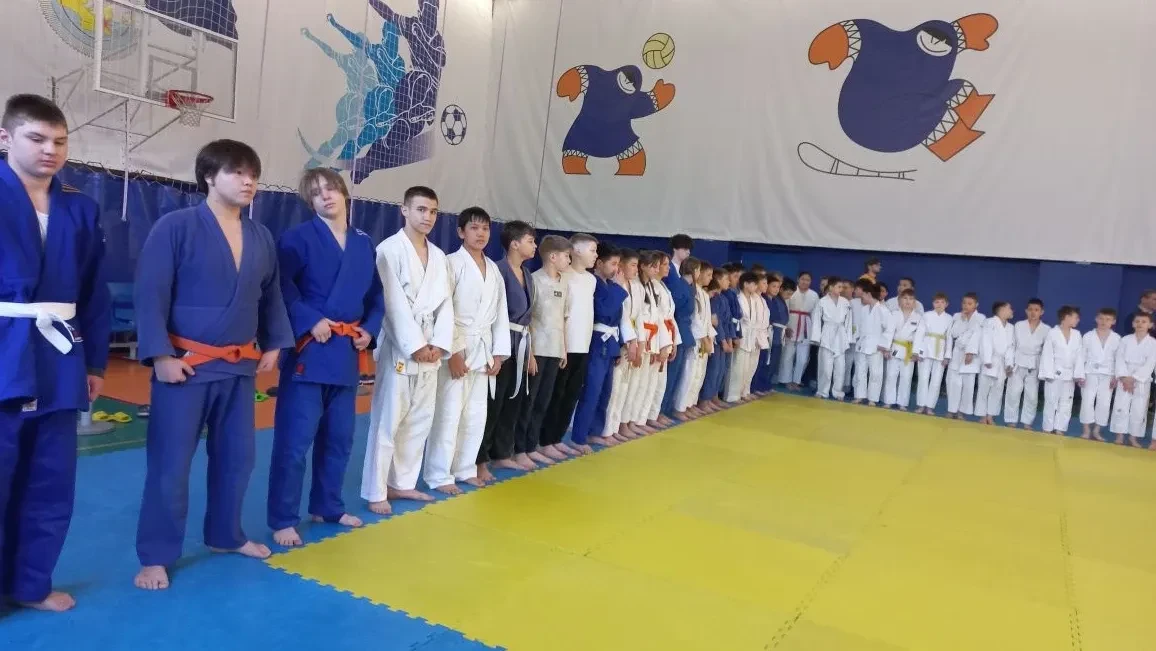 🎉 Сегодня в нашем Центре образования радостное и важное событие! Мы встречаем и честву...