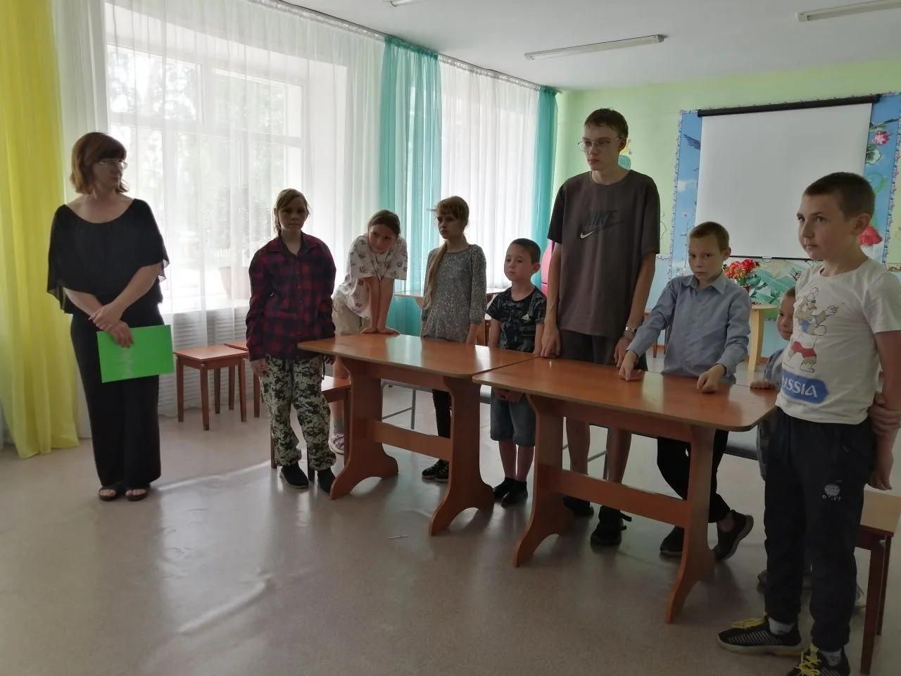 «Этих дней не забыть никогда…»- познавательный час, посвященный Дню памяти и скорби про...