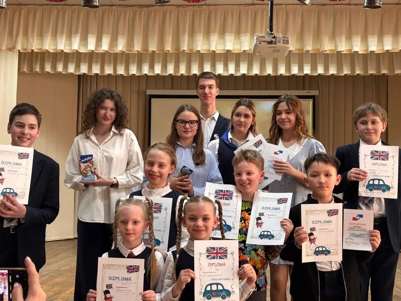 Вспомним яркие моменты учебного года....  Talent Show! 🇬🇧