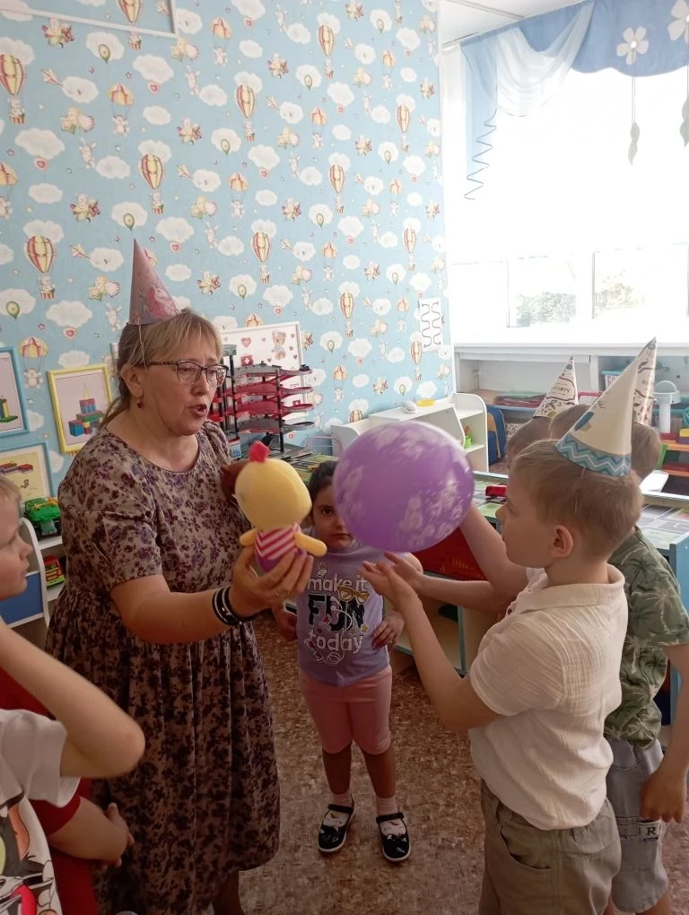 🎂 У нас сегодня в группе праздник день рождения отмечает наш выпускник Никита!