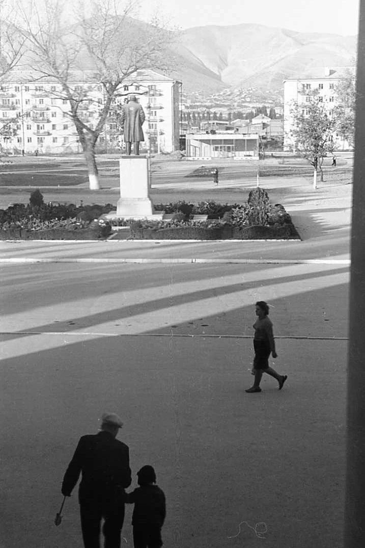 Кафе Полет. На месте где сейчас располагается администрация города. 60-е.