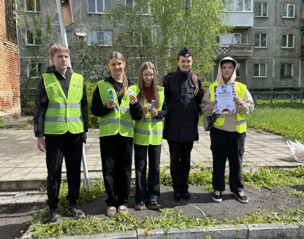👮Фестиваль «Безопасное колесо» 15 мая лицейский отряд ЮИД в составе Мокрушиной Валерии, Горбанева Се