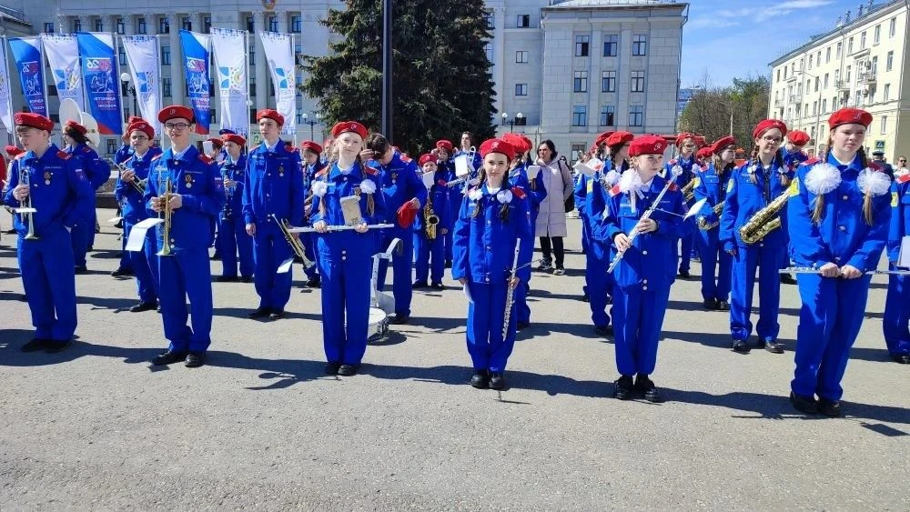 🎖️ Юнармейский парад в Кирове: дань памяти и гордость за Родину