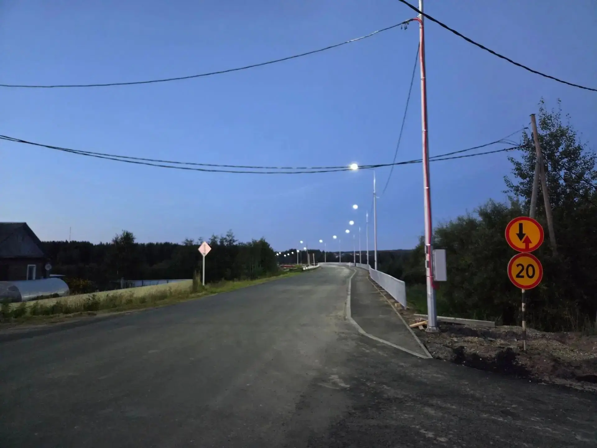 🚧 В Койгородском районе завершается обустройство дороги Койдин – Койгородок.