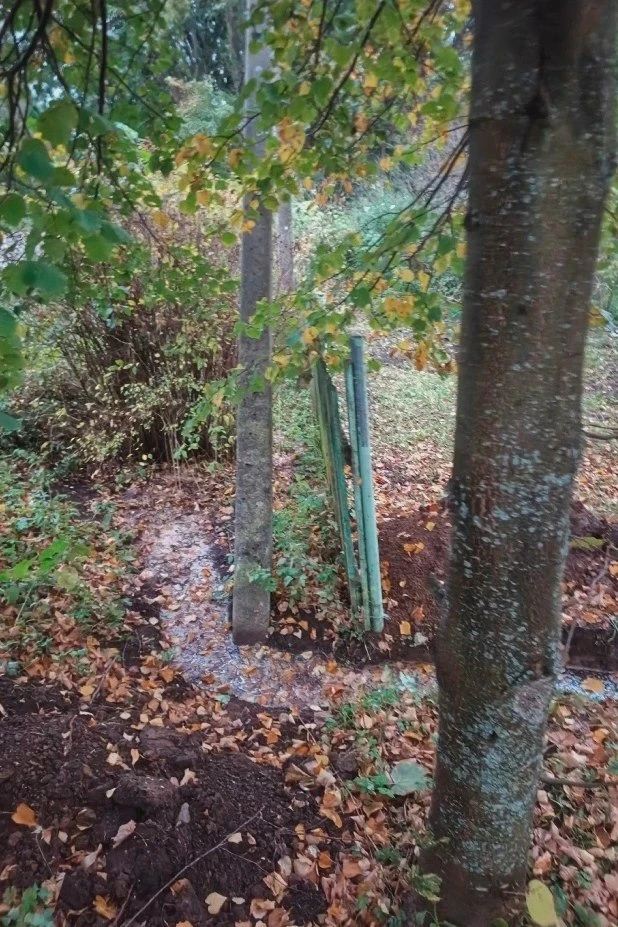 🚰 Прорыв трубы в Левиной Горе не устранён