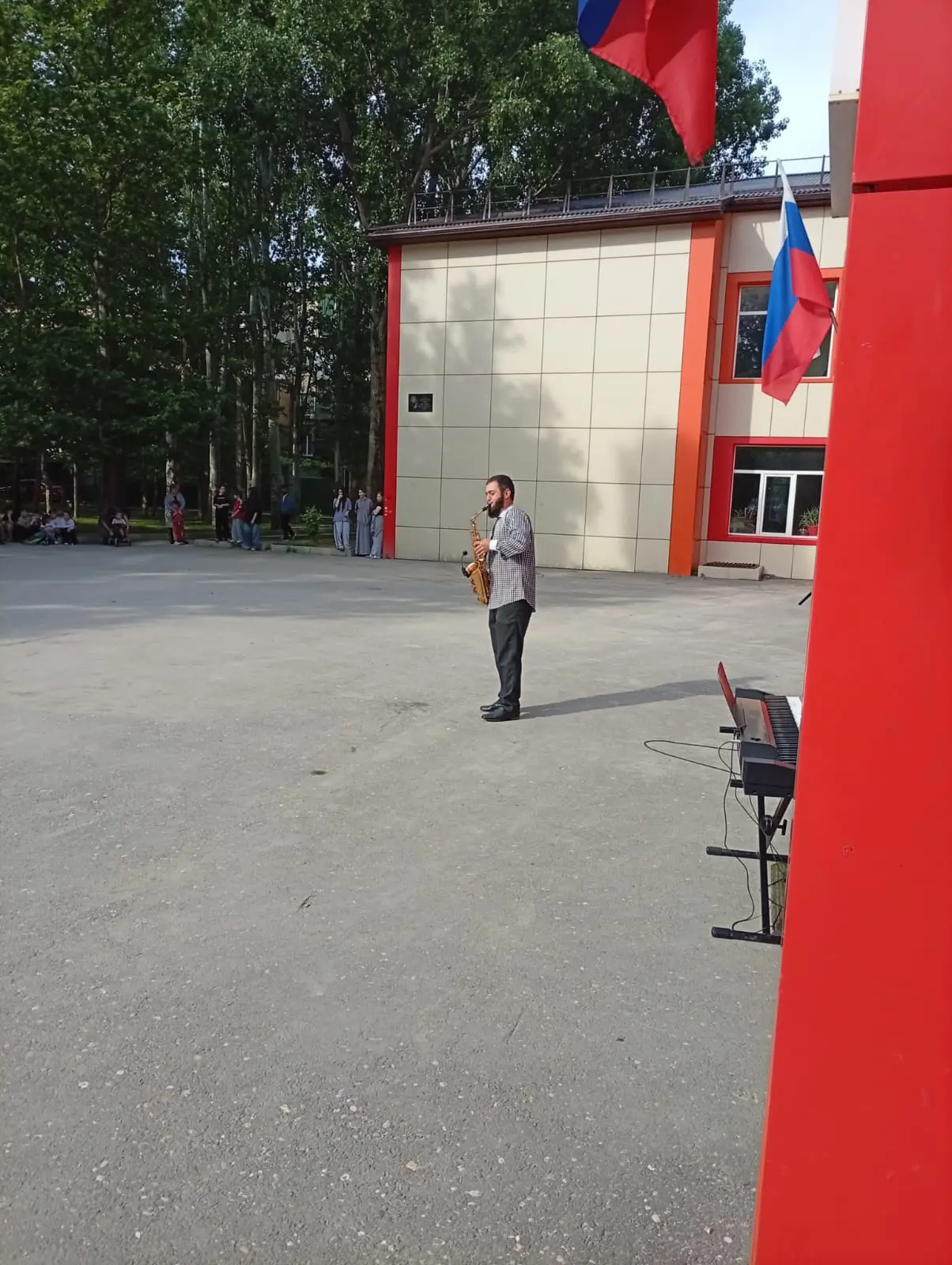 Видео