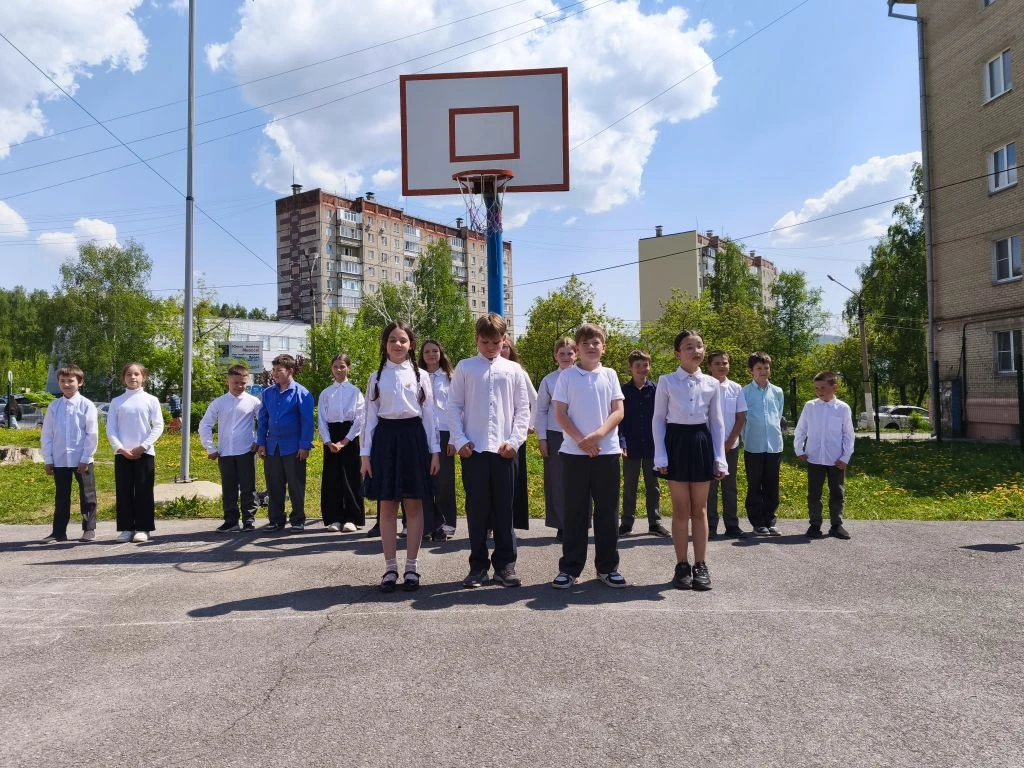 🎶 Победители «Битвы хоров — 2026» в начальной школе! 🎤