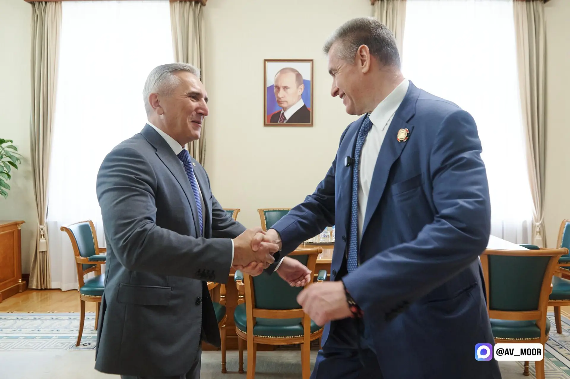 Провёл встречу с председателем Либерально‑демократической партии России Леонидом Эдуард...