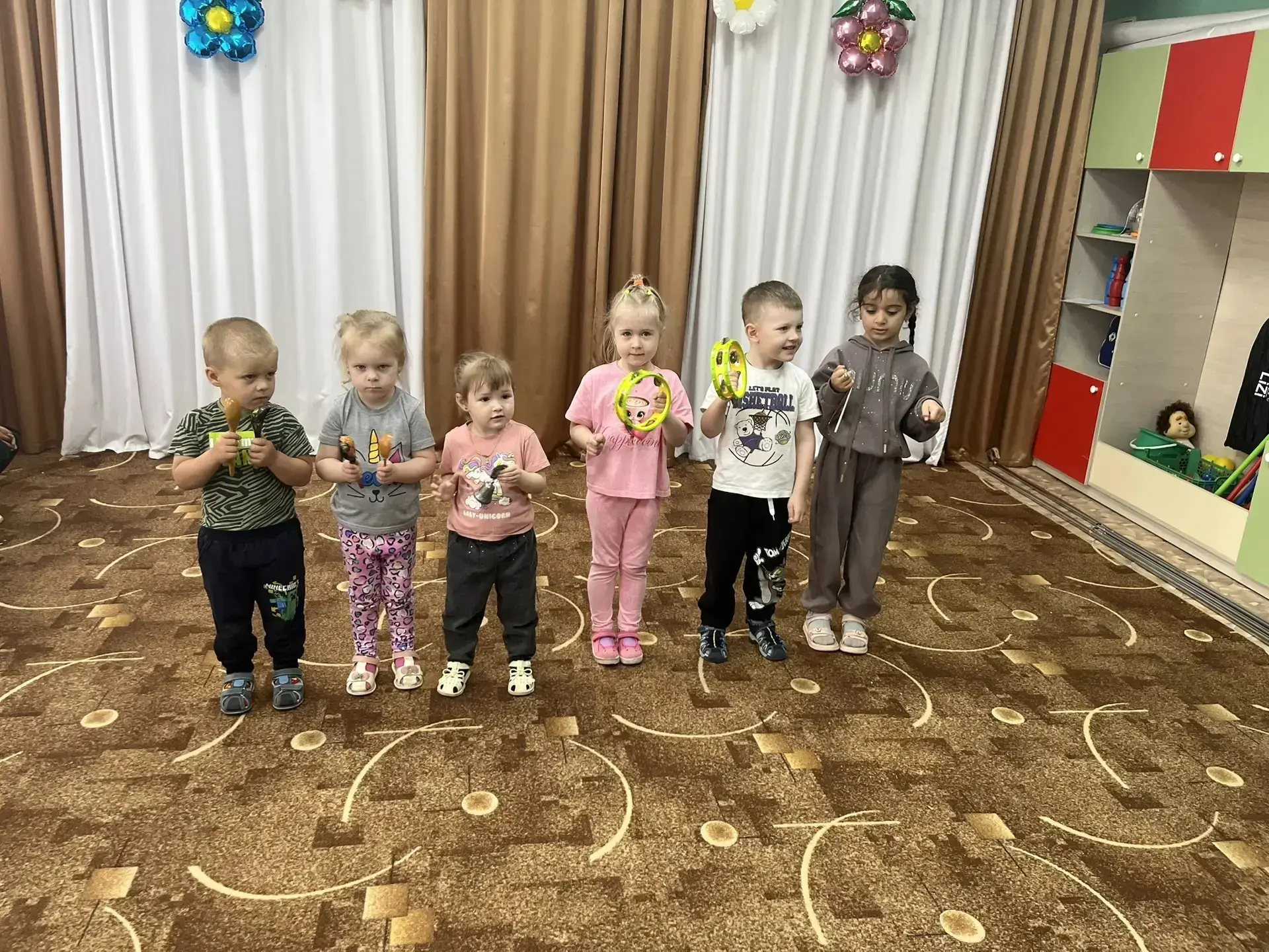 🎵 Волшебный мир звуков: как проходят музыкальные занятия в нашем саду