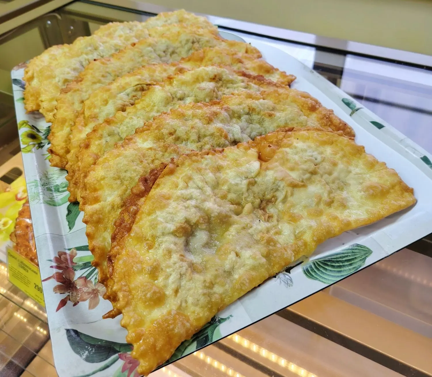 -Чебурек - 70 руб. шт.