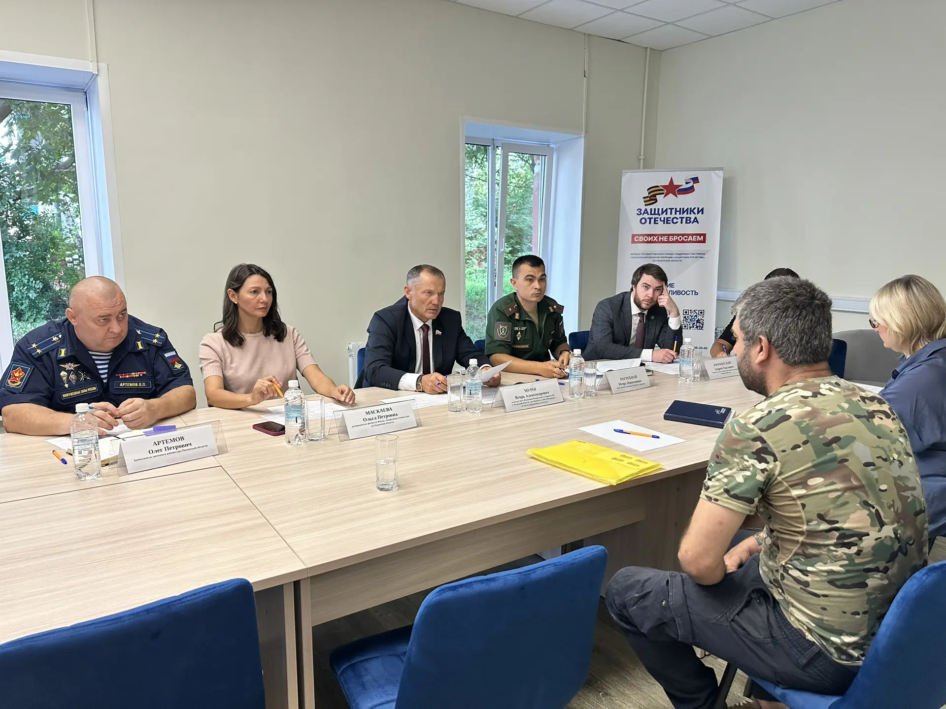 Вопросы, с которыми приходят люди в Фонд «Защитники Отечества», редко бывают простыми. ...