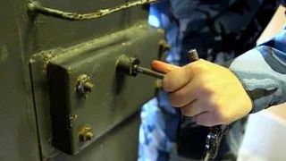 18 ЛЕТ КОЛОНИИ | В ПРИАНГАРЬЕ МУЖЧИНА ПОДПОЛЬНО ПРОИЗВОДИЛ НАРКОТИКИ И ПОЛУЧАЛ ОПЛАТУ В...