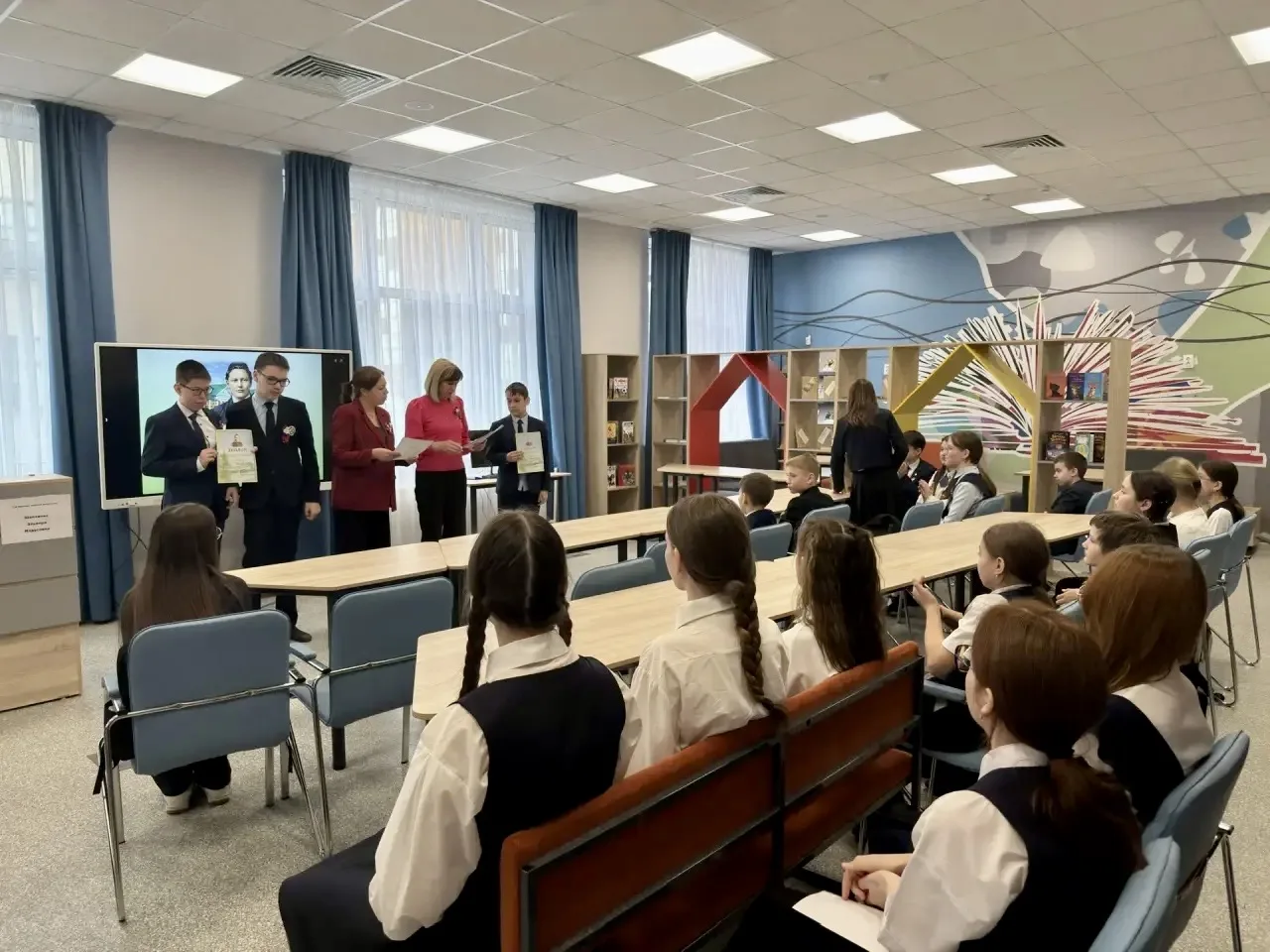📚 В многопрофильной школе №39 почтили память великого поэта  С 20 по 30 апреля в нашей школе прошла 