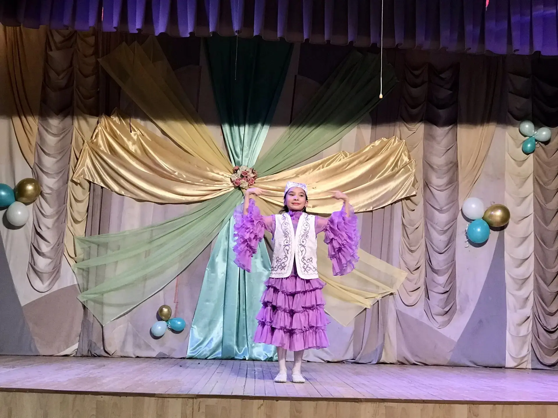 🔆💕🌈 Дружат дети! Дружбе быть!🌈 В нашей школе прошёл традиционный фестиваль дружбы!  ‼️Дан старт Году