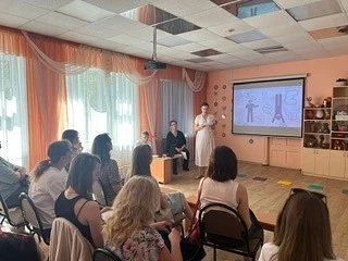 ЦРР- детский сад № 182   Бернштейн был прав: без вестибулярки речь не взлетит   Друзья, на нашем сем