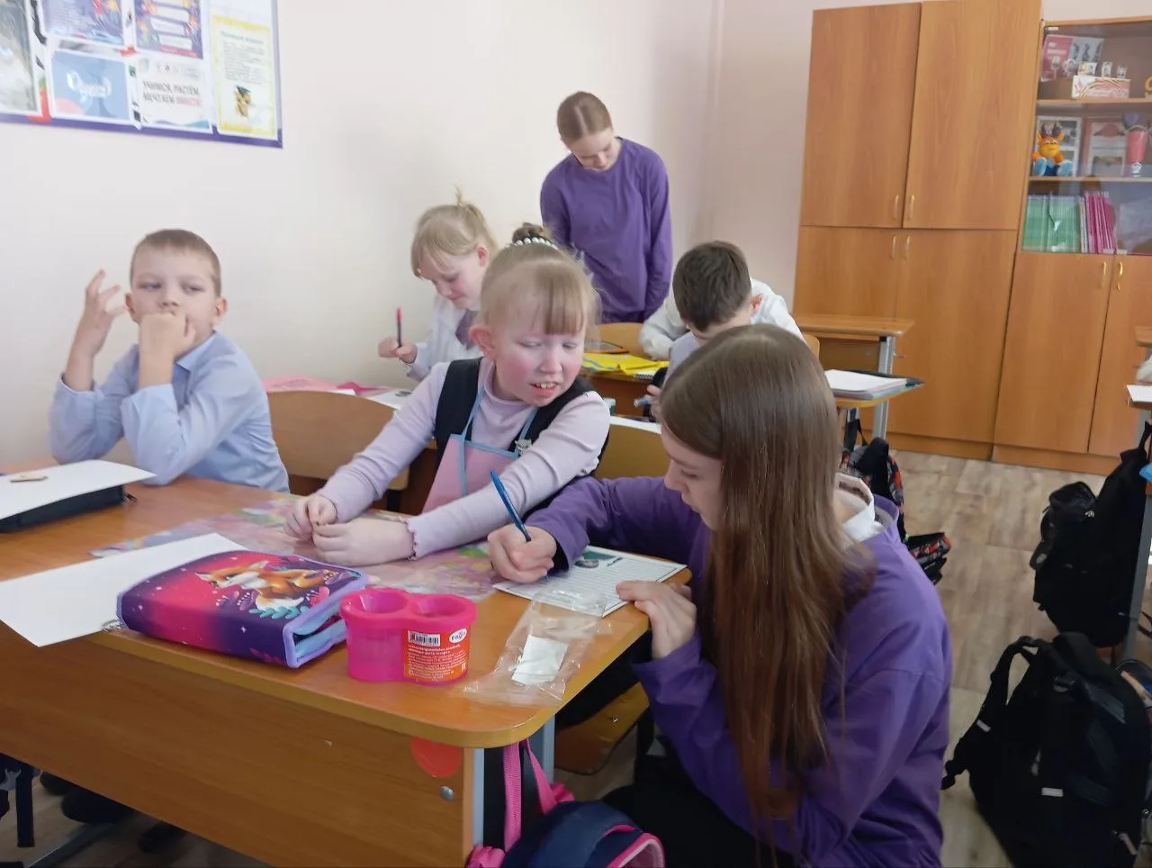 🌟 В рамках трека "Орлёнок - Доброволец" ученики 2Б класса и их наставники провели мастер-класс для д