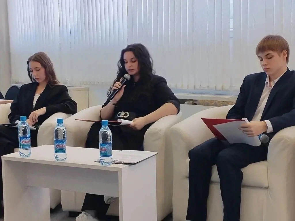 🧑‍🏫Ученик года – какой он? В МБОУ «СШ 17» прошел школьный этап городского конкурса «Ученик года Ново