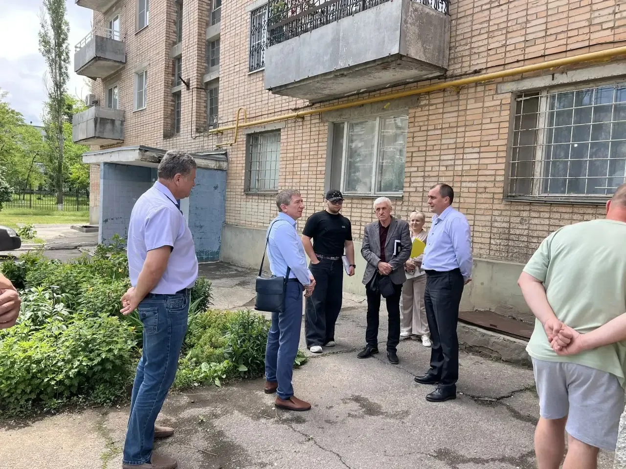 📍г. Волгодонск, ул. Дружбы, д. 10
Состоялась рабочая встреча представителей жителей многоквартирног