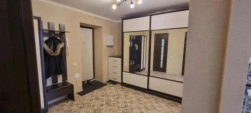 Г Казань Сдаём 1 комнатную квартиру в новом высотном доме по улице БОНДАРЕНКО, 3 Б. В шаговой доступ