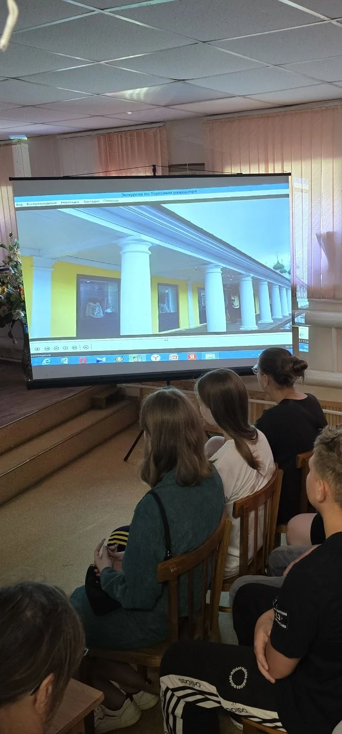 Экскурсионная лекция «Путешествие по торговым рядам Костромы»