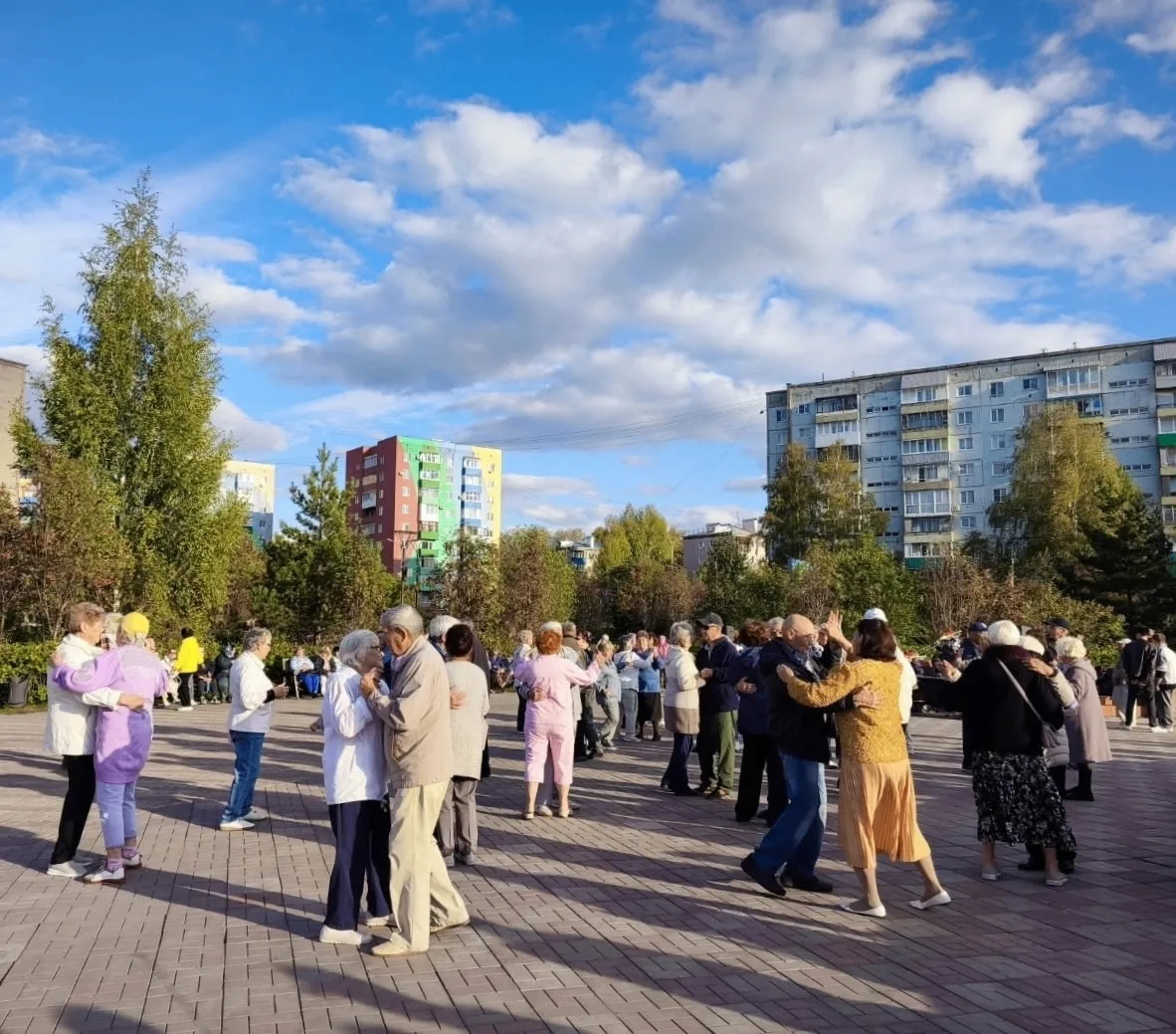 Под звуки духового оркестра. 20.09.2026.