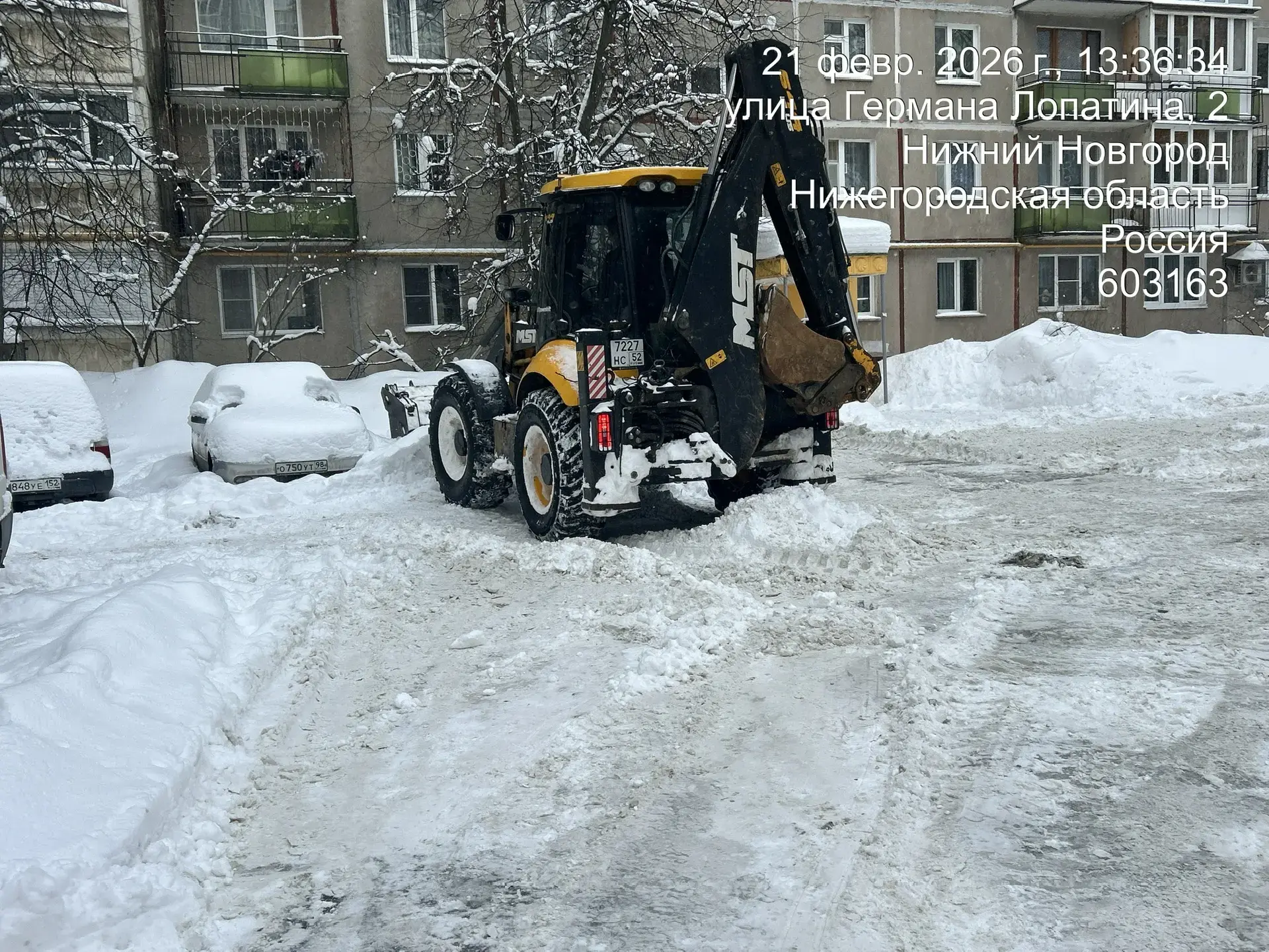 После очередного снегопада продолжаем работать в усиленном режиме — стараемся как можно быстрее наве