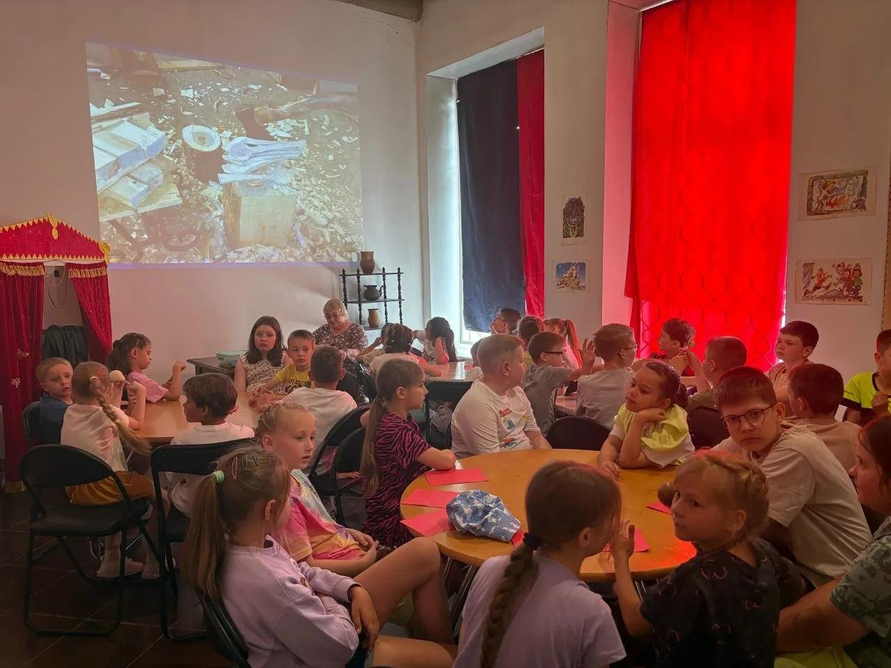 ☀️Понедельник: летний лагерь для ребят в стенах нашего музея продолжается

Для ребят из оздоровитель