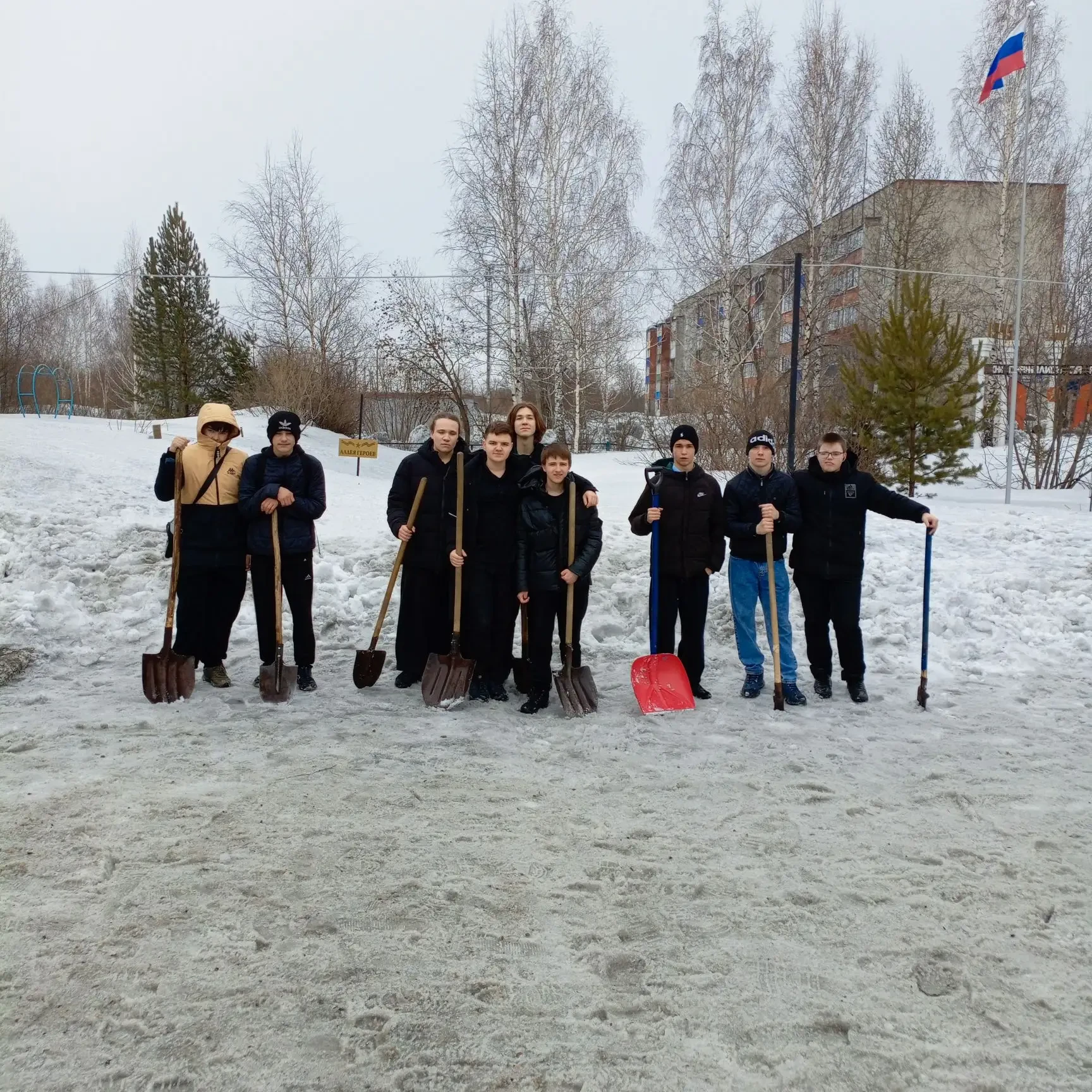 Всекузбасский субботник  📍27 марта состоялся первый Всекузбасский субботник в этом году. Ученики наш