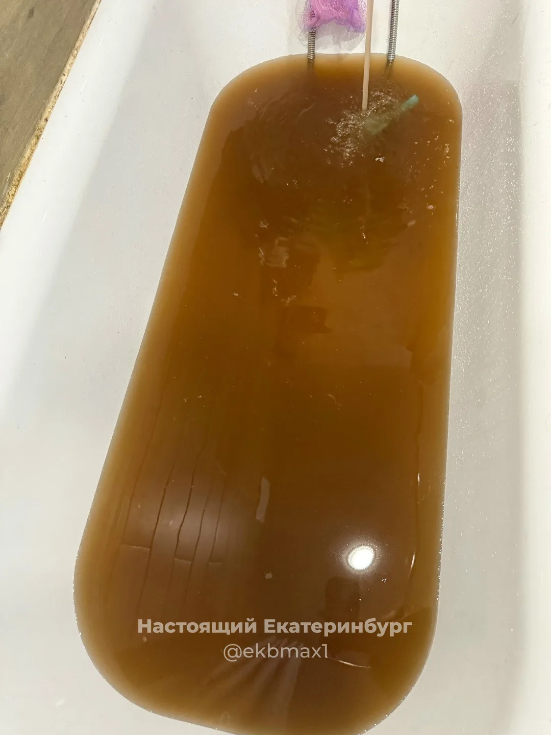 Вода на Старых Большевиков 19а
