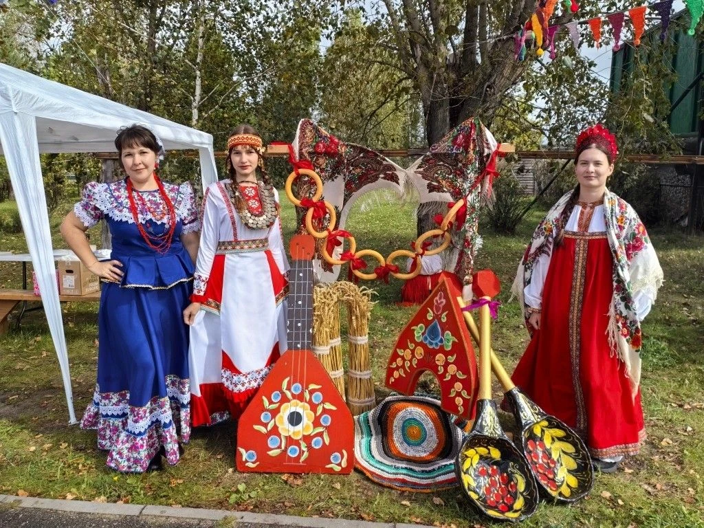 Каравай дружбы