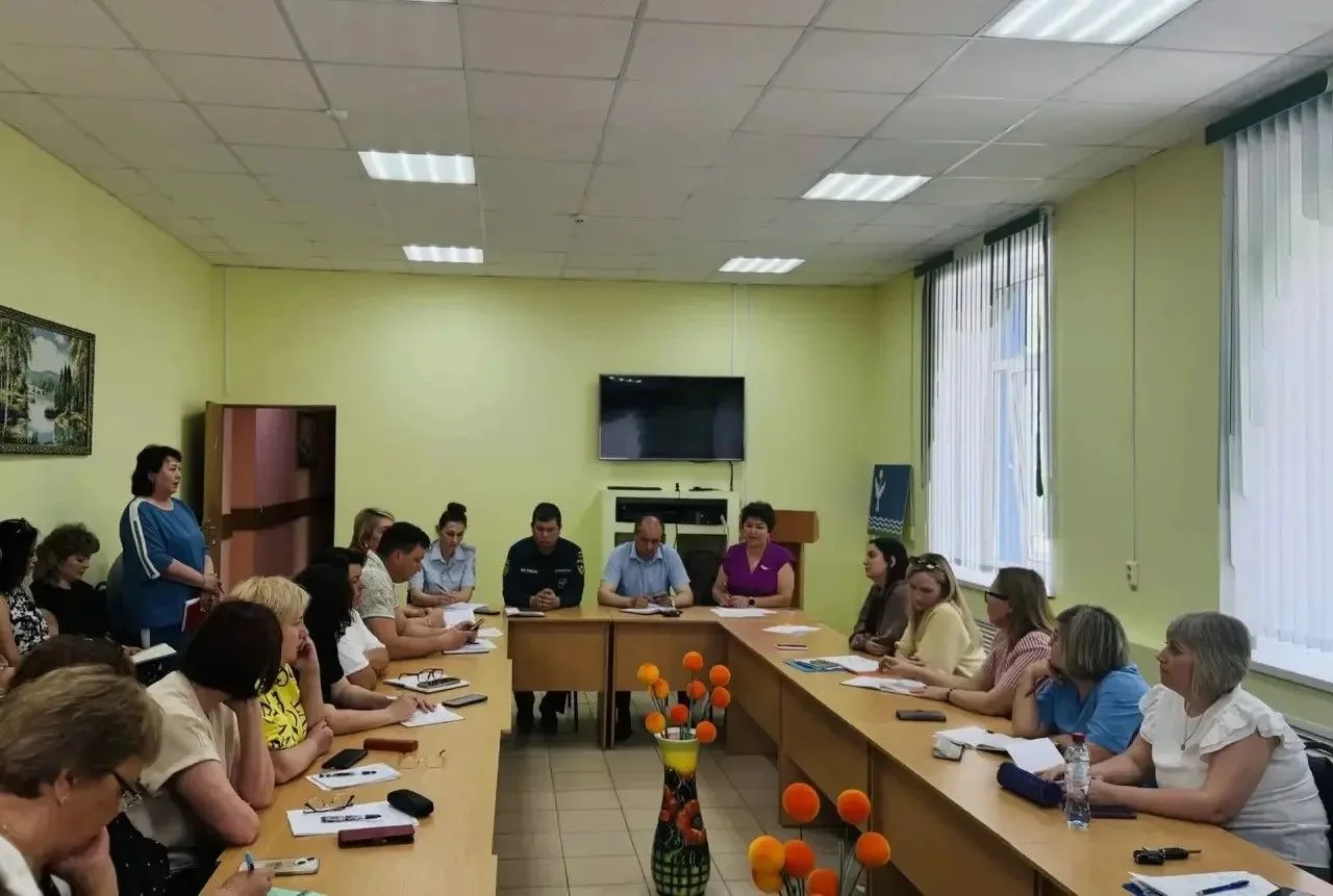 ⚡️⚡️⚡️В Чишминском районе обсудили подготовку к летней оздоровительной кампании 2026 года!   20 мая 