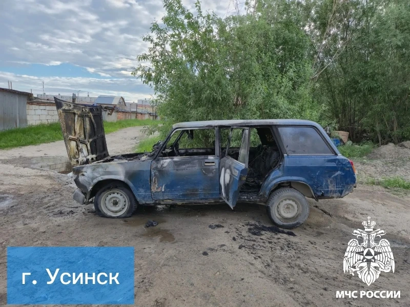 В Усинске загорелся автомобиль на улице Парковой 


На этой неделе в Усинске произошёл пожар автомоб