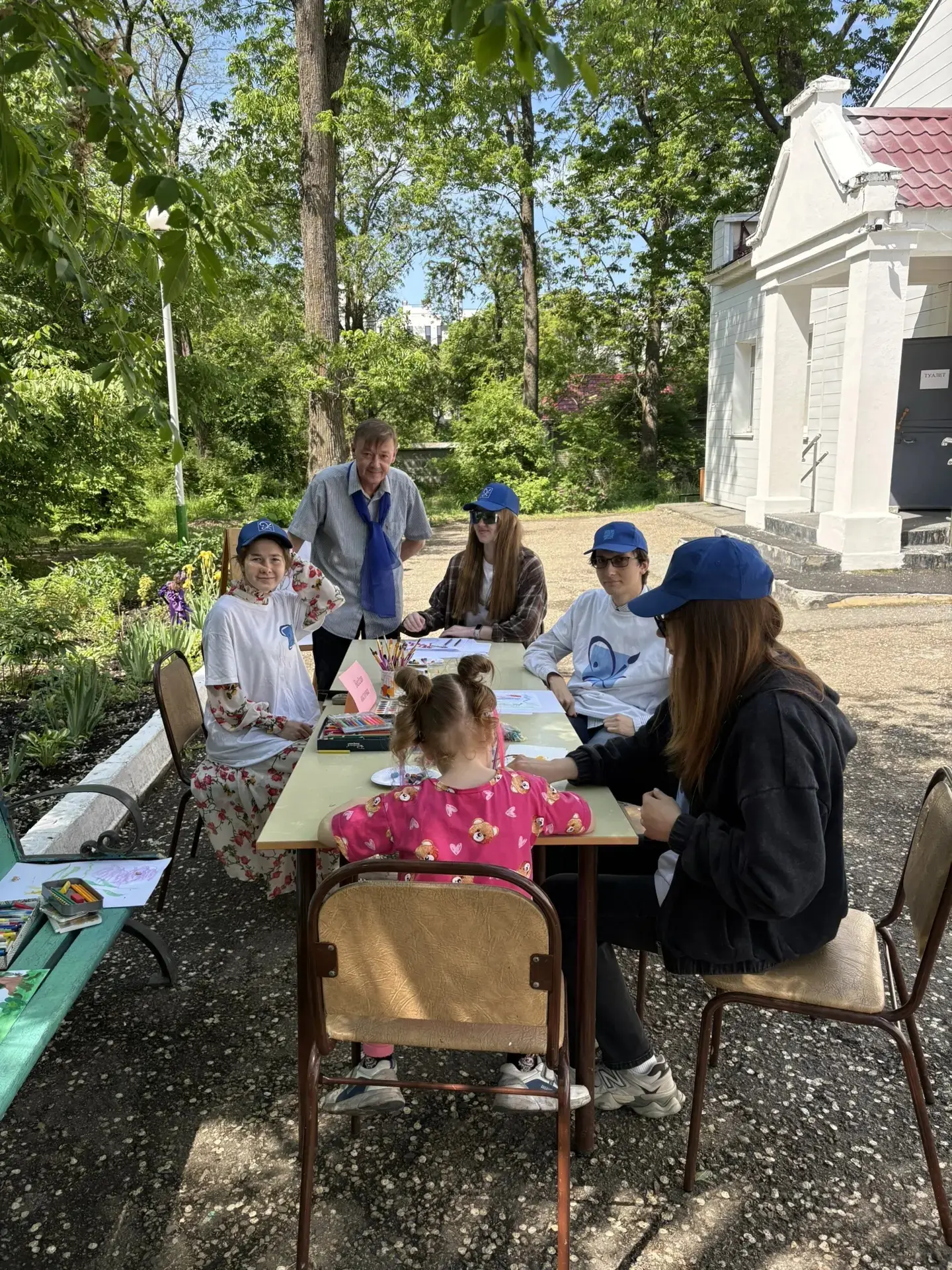 🎨 Студенты Приморского краевого художественного колледжа провели творческие мастер-классы