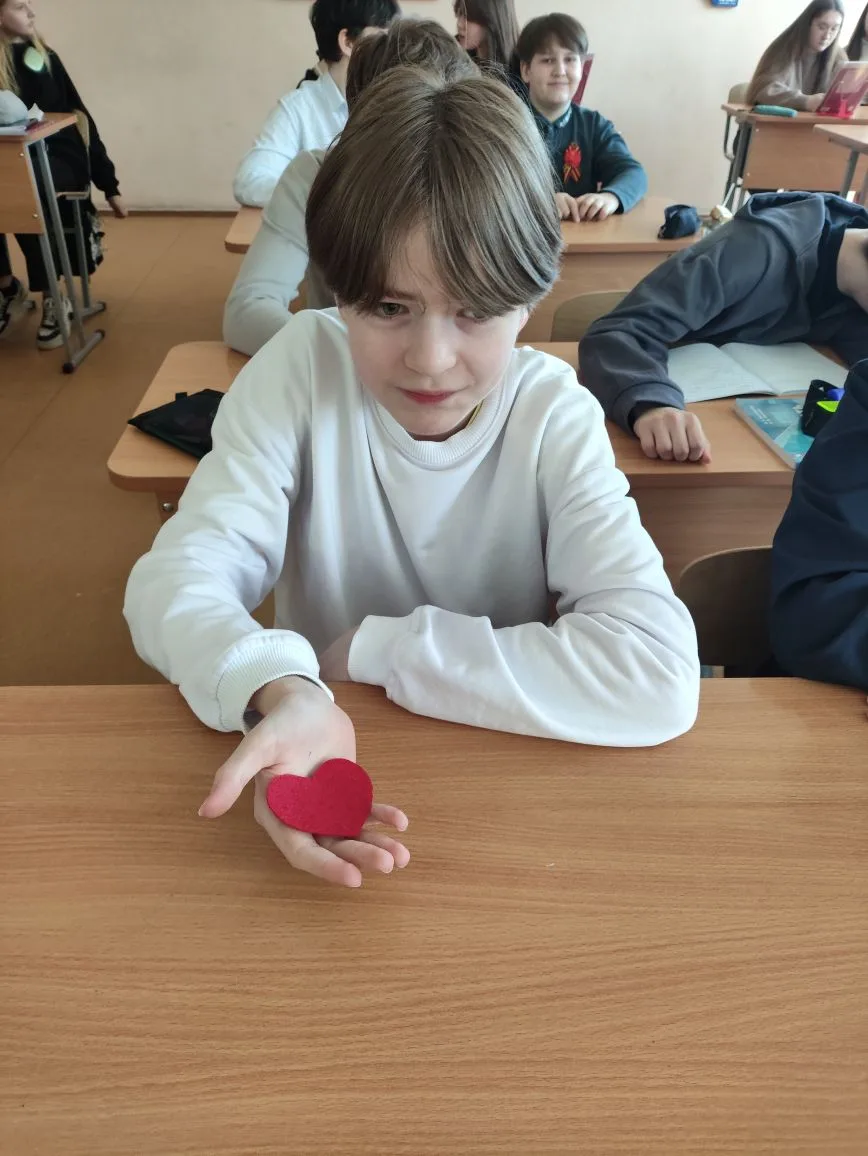 ♥️ Семьеведение - урок о самом важном, ценном, дорогом - о семье.  29 апреля учащиеся 7б класса прин